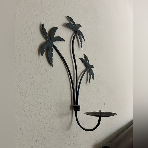 Set of 2 black metal palm tree candle holder wall decor - Picture 7 of 10